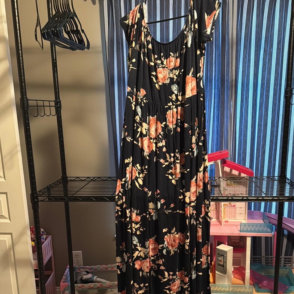 Chic Soul Black and Orange Casual Long Sleeve Maxi Sundress